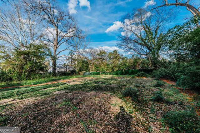 59 Warren Street, Hawkinsville, GA 31036