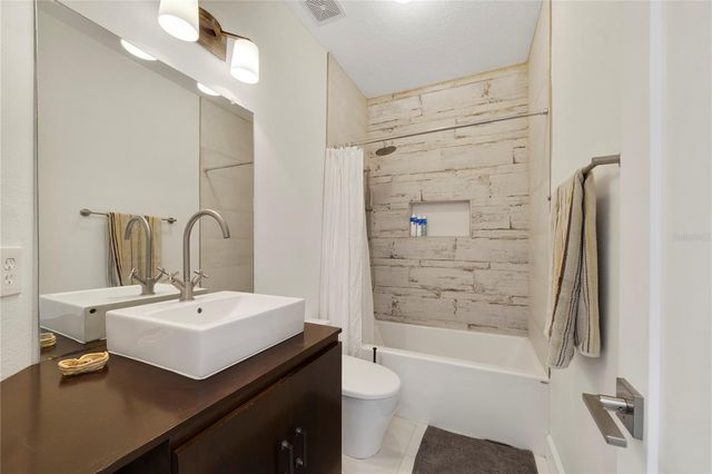 785 OAK SHADOWS ROAD, Kissimmee, FL 34747