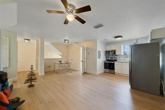 785 OAK SHADOWS ROAD, Kissimmee, FL 34747