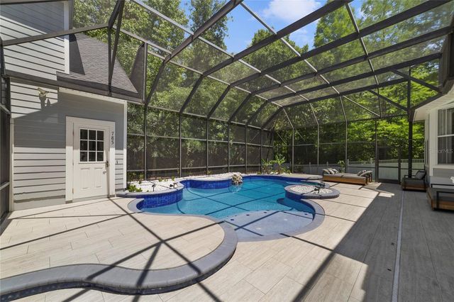 785 OAK SHADOWS ROAD, Kissimmee, FL 34747