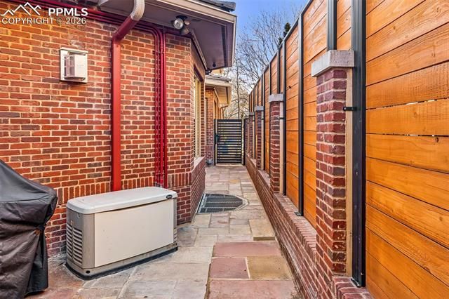 418 Steele Street, Denver, CO 80206