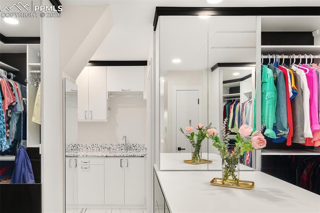 Image 22 of property listing at 418 Steele Street, Denver, CO 80206