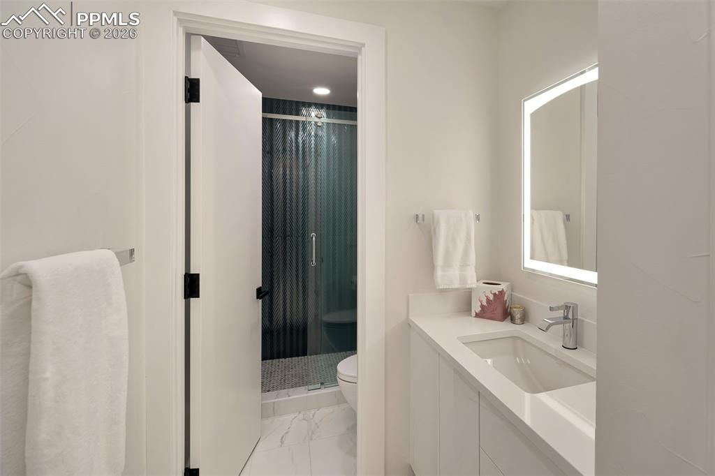 Image 34 of property listing at 418 Steele Street, Denver, CO 80206