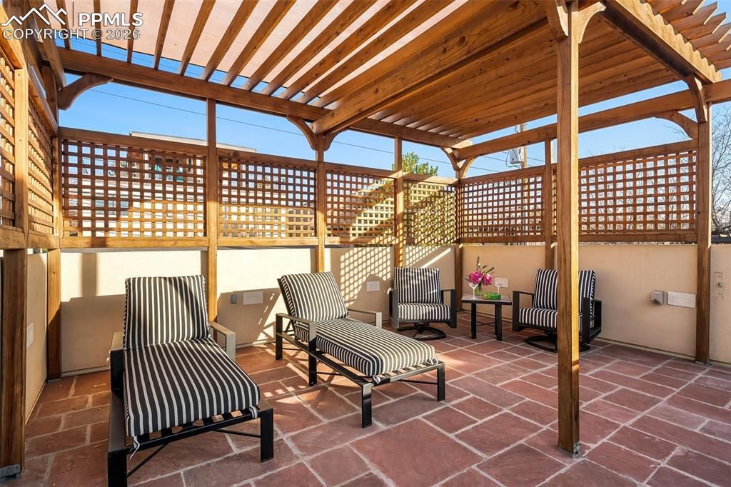 Image 38 of property listing at 418 Steele Street, Denver, CO 80206