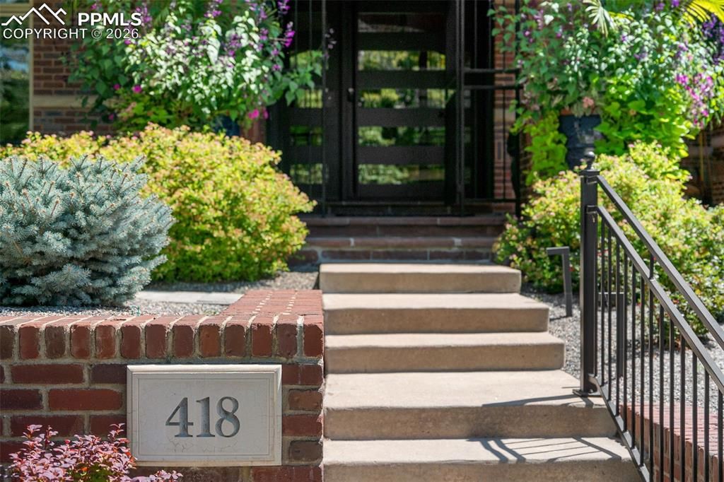 Image 44 of property listing at 418 Steele Street, Denver, CO 80206