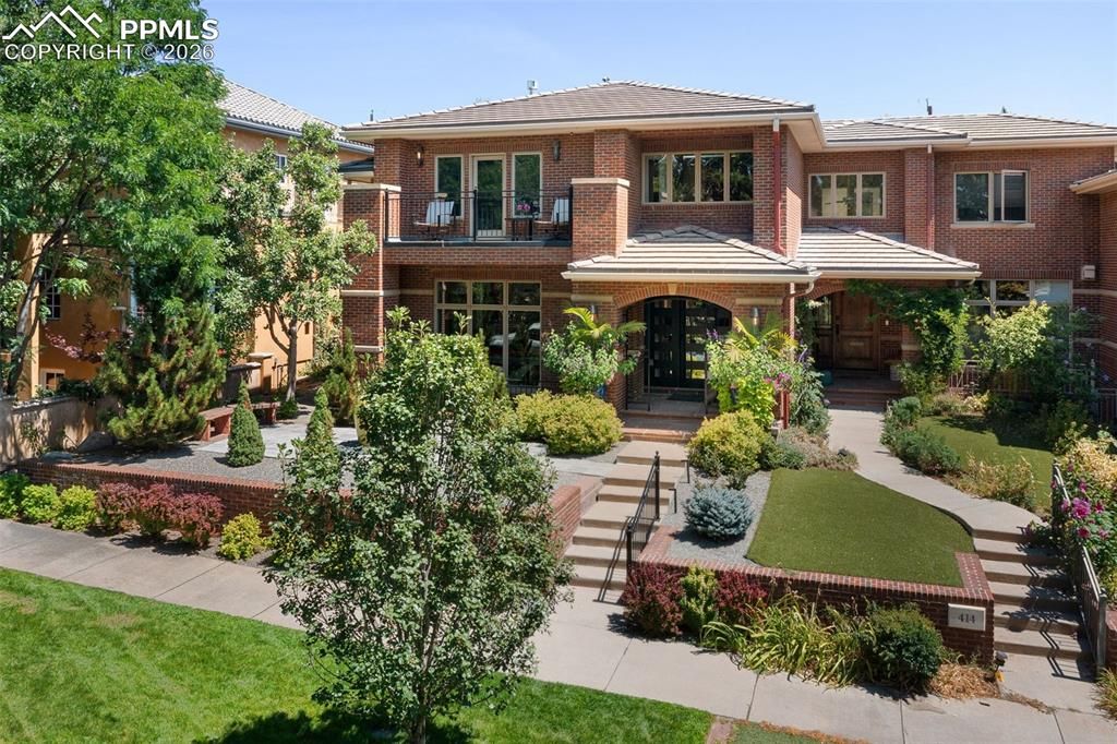 Image 50 of property listing at 418 Steele Street, Denver, CO 80206