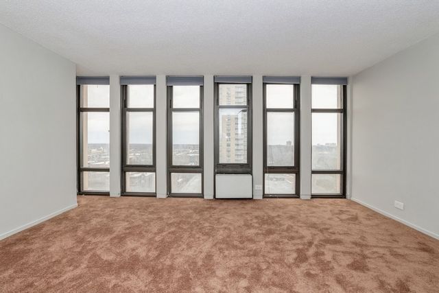 6700 S South Shore Drive 11F, Chicago, IL 60649