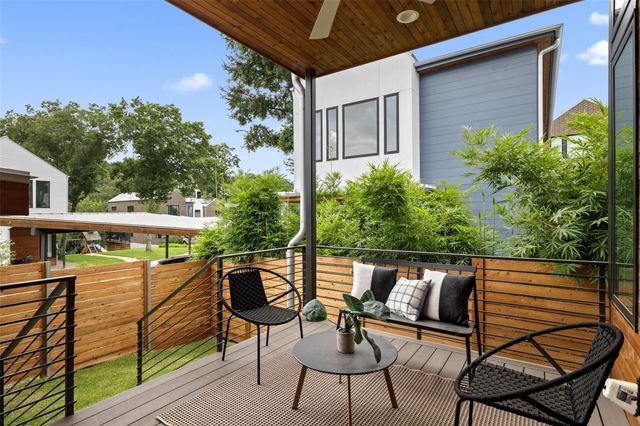 900 S 2nd ST 21, Austin, TX 78704