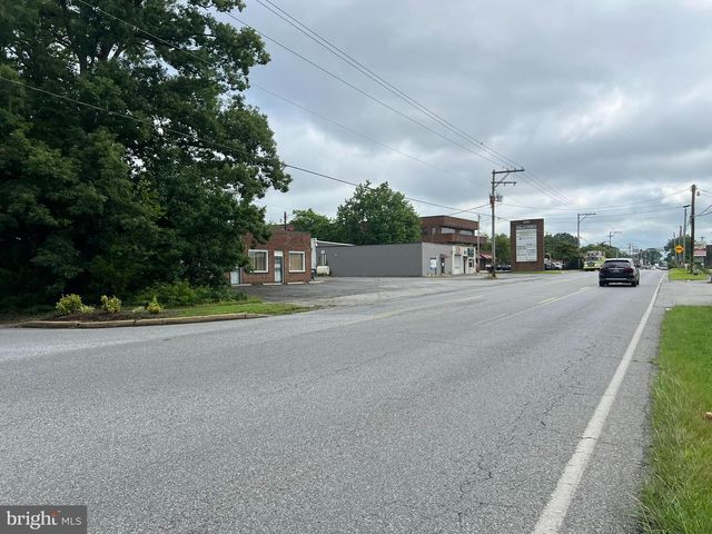 3298 OLD WASHINGTON RD, Waldorf, MD 20602