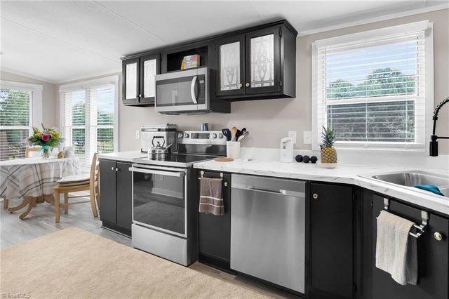 1677 Jennings Road, Olin, NC 28660