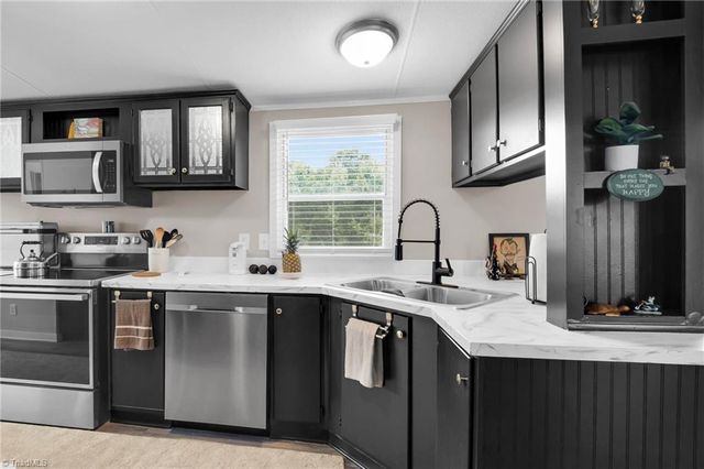1677 Jennings Road, Olin, NC 28660