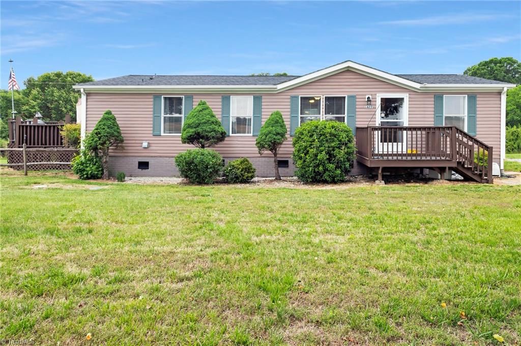 1677 Jennings Road, Olin, NC 28660
