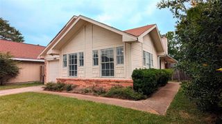 12142 Westwold Drive, Tomball, TX 77377