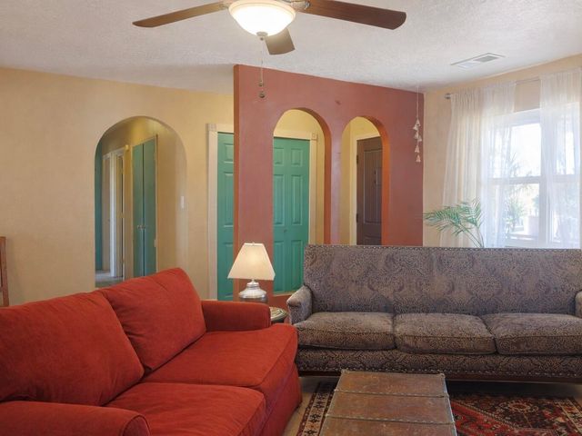 1780 Carin Court SE, Rio Rancho, NM 87124