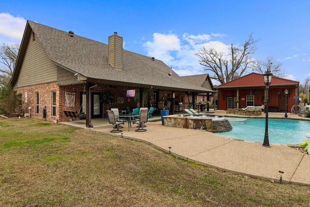 1701 County Road 1124, Kilgore, TX 75662