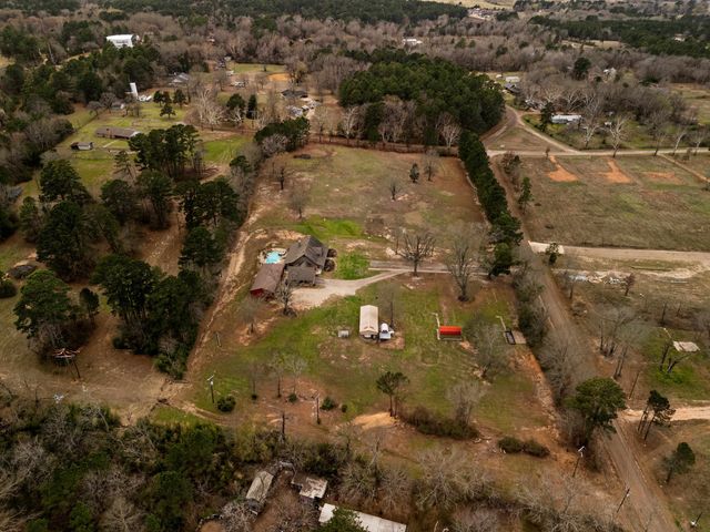 1701 County Road 1124, Kilgore, TX 75662