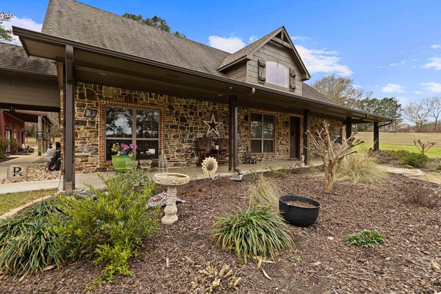 1701 County Road 1124, Kilgore, TX 75662