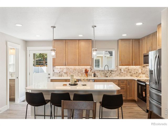 1333 E 4th Street 100, Loveland, CO 80537
