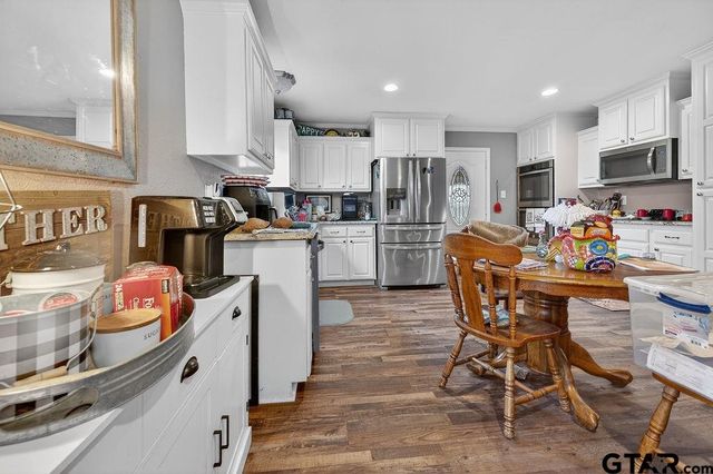 9474 FM 804, Larue, TX 75770