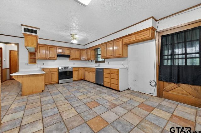 9474 FM 804, Larue, TX 75770
