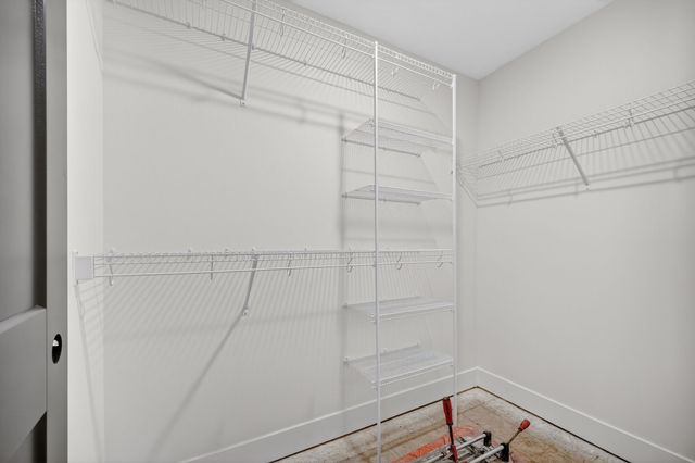 425 E Granger Avenue, Des Moines, IA 50315