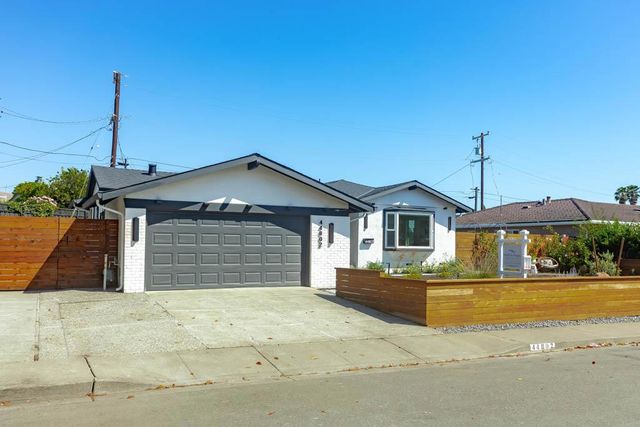 44802 Parkmeadow Drive, Fremont, CA 94539