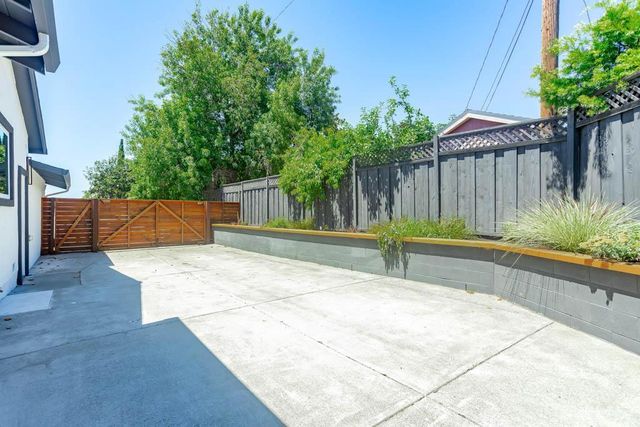 44802 Parkmeadow Drive, Fremont, CA 94539