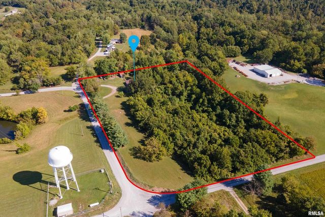 8384 Hickory Ridge Road, Murphysboro, IL 62966