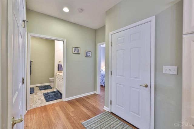 328 Lauryn Meadows Court, Fairfield, OH 45014