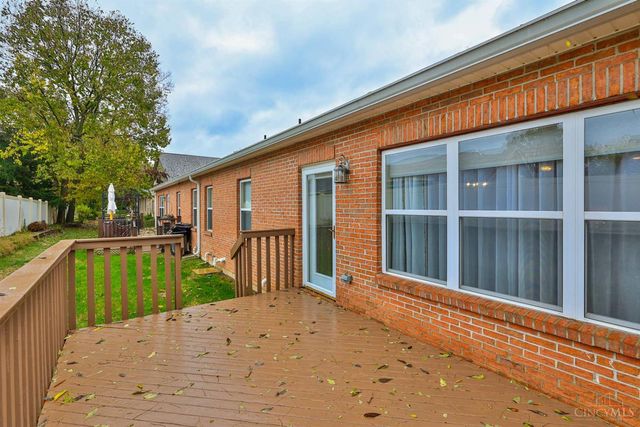 328 Lauryn Meadows Court, Fairfield, OH 45014