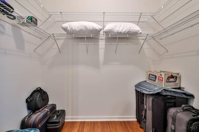 328 Lauryn Meadows Court, Fairfield, OH 45014