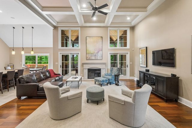 7817 W Emma Court, Orland Park, IL 60462