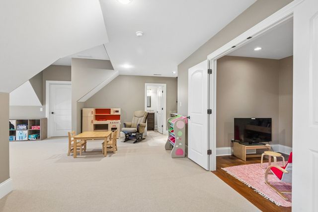 7817 W Emma Court, Orland Park, IL 60462