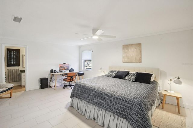 3963 14TH STREET NE, St Petersburg, FL 33703