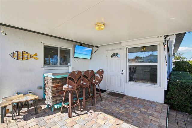 3963 14TH STREET NE, St Petersburg, FL 33703