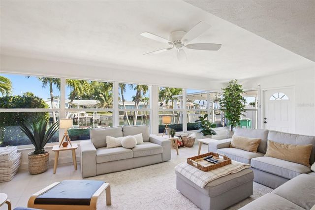 3963 14TH STREET NE, St Petersburg, FL 33703