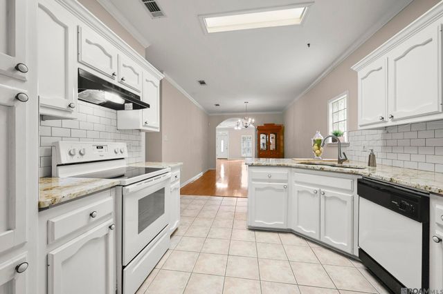 13344 Natchez Ct, Baton Rouge, LA 70810