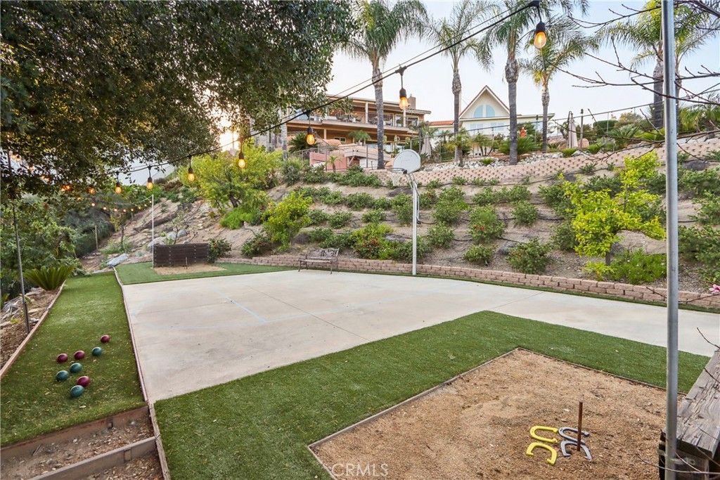 Image 31 of property listing at 30900 Early Round Drive, Canyon Lake, CA 92587