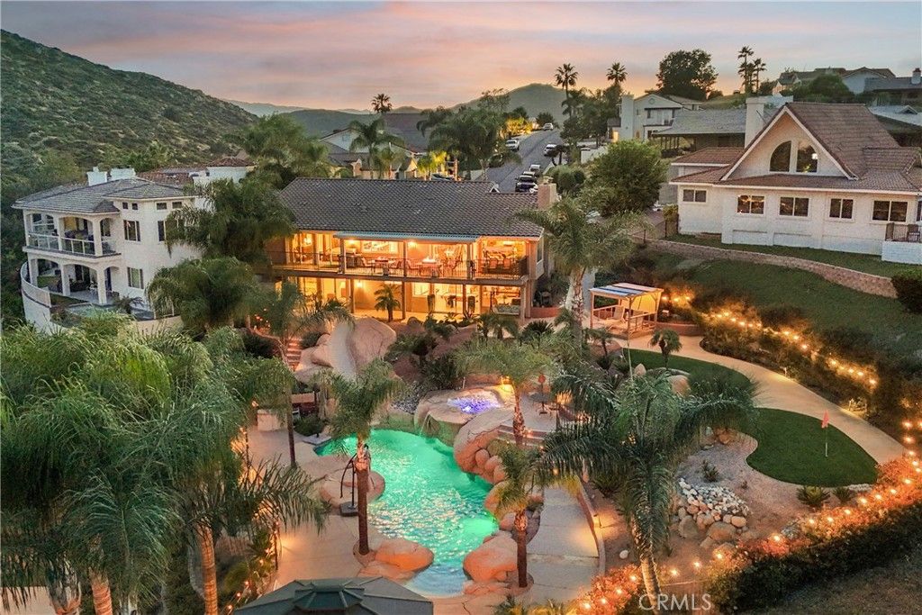 Image 33 of property listing at 30900 Early Round Drive, Canyon Lake, CA 92587