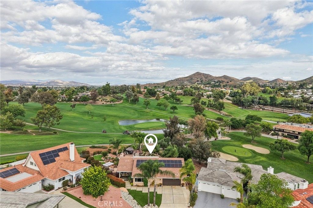 Image 38 of property listing at 30900 Early Round Drive, Canyon Lake, CA 92587