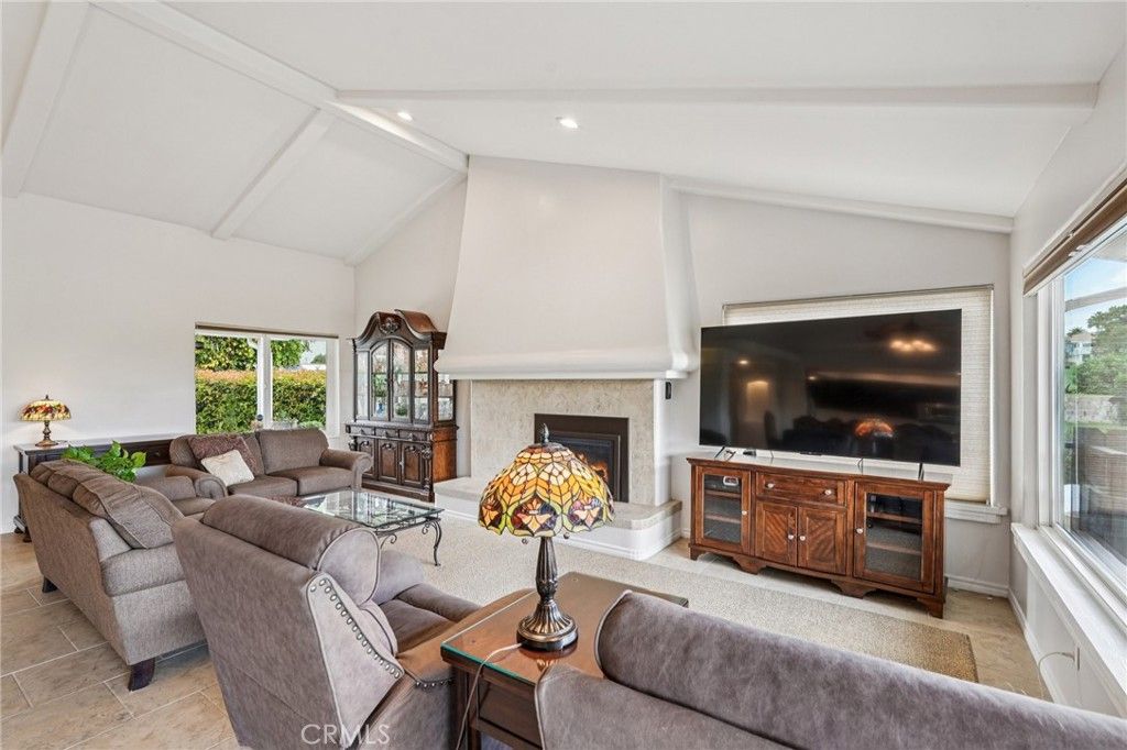 Image 3 of property listing at 30900 Early Round Drive, Canyon Lake, CA 92587