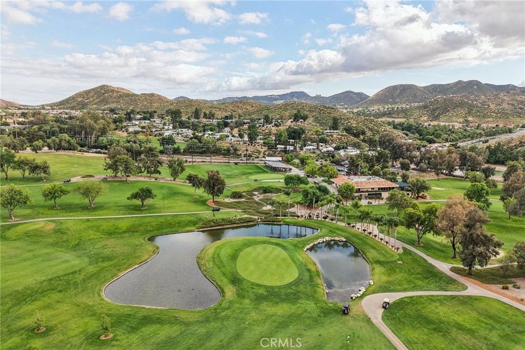 Image 39 of property listing at 30900 Early Round Drive, Canyon Lake, CA 92587