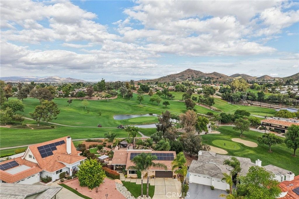 Image 40 of property listing at 30900 Early Round Drive, Canyon Lake, CA 92587