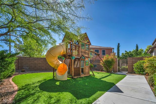 11464 Diveley Avenue, Las Vegas, NV 89138