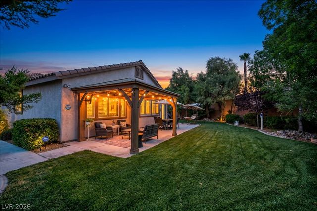 11464 Diveley Avenue, Las Vegas, NV 89138