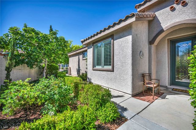 11464 Diveley Avenue, Las Vegas, NV 89138