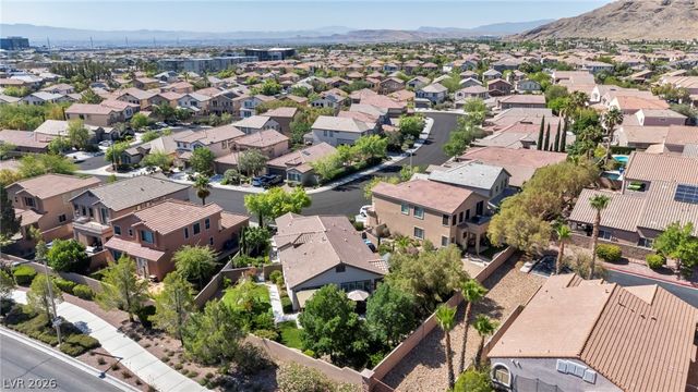 11464 Diveley Avenue, Las Vegas, NV 89138