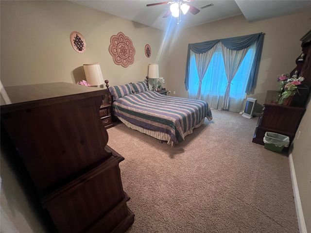 125 61st Street, West Des Moines, IA 50266