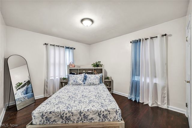 9410 Beech Avenue, Brooklyn, OH 44144