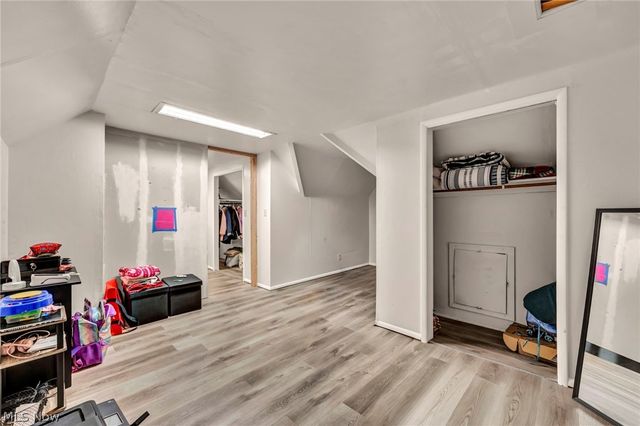 9410 Beech Avenue, Brooklyn, OH 44144